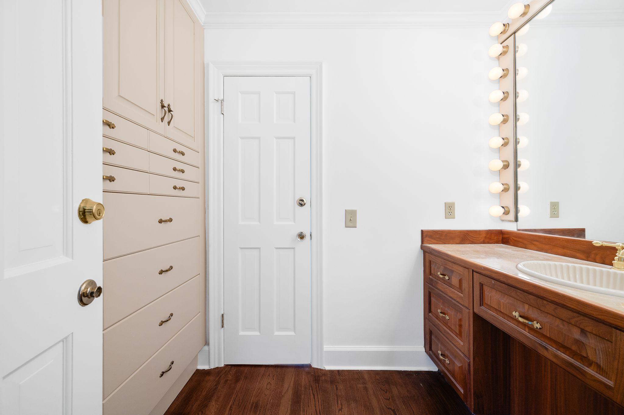 Natural Elements Painting & Repair, LLC